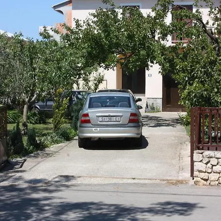 With A Parking Space Turanj, Biograd - 6212 *