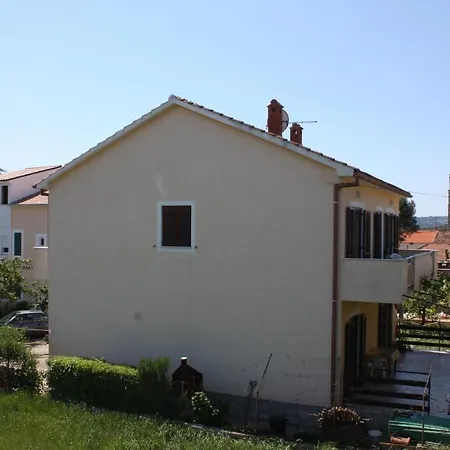 With A Parking Space Turanj, Biograd - 6212 *