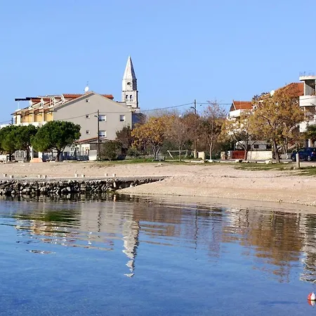 Διαμέρισμα With A Parking Space Turanj, Biograd - 6212 Turanj