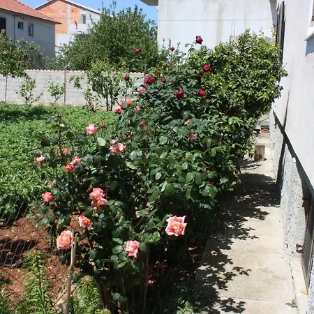 With A Parking Space Turanj, Biograd - 6212 * Turanj